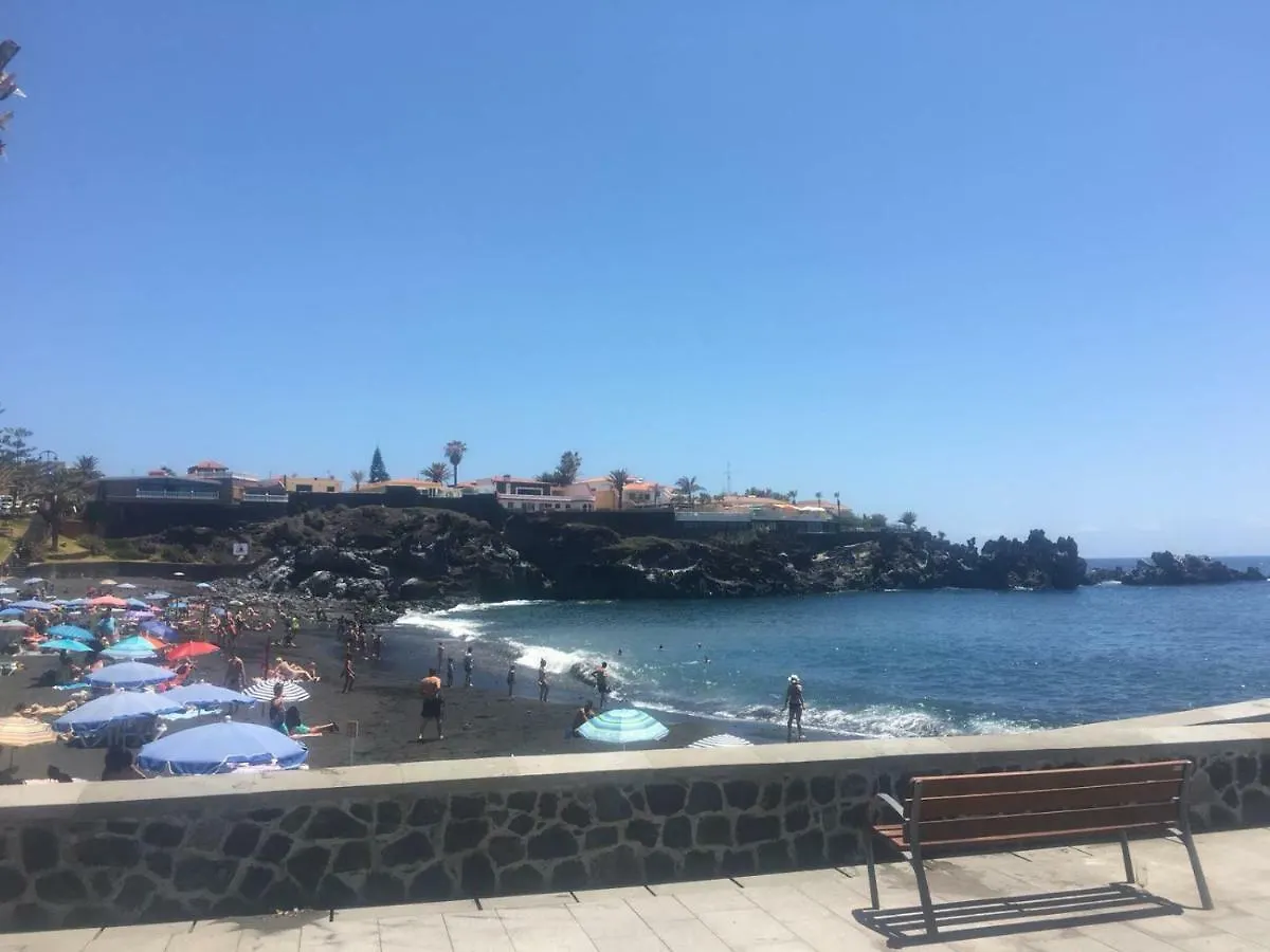 Villa Coastal Hideaway à Puerto de Santiago  Hébergement de vacances