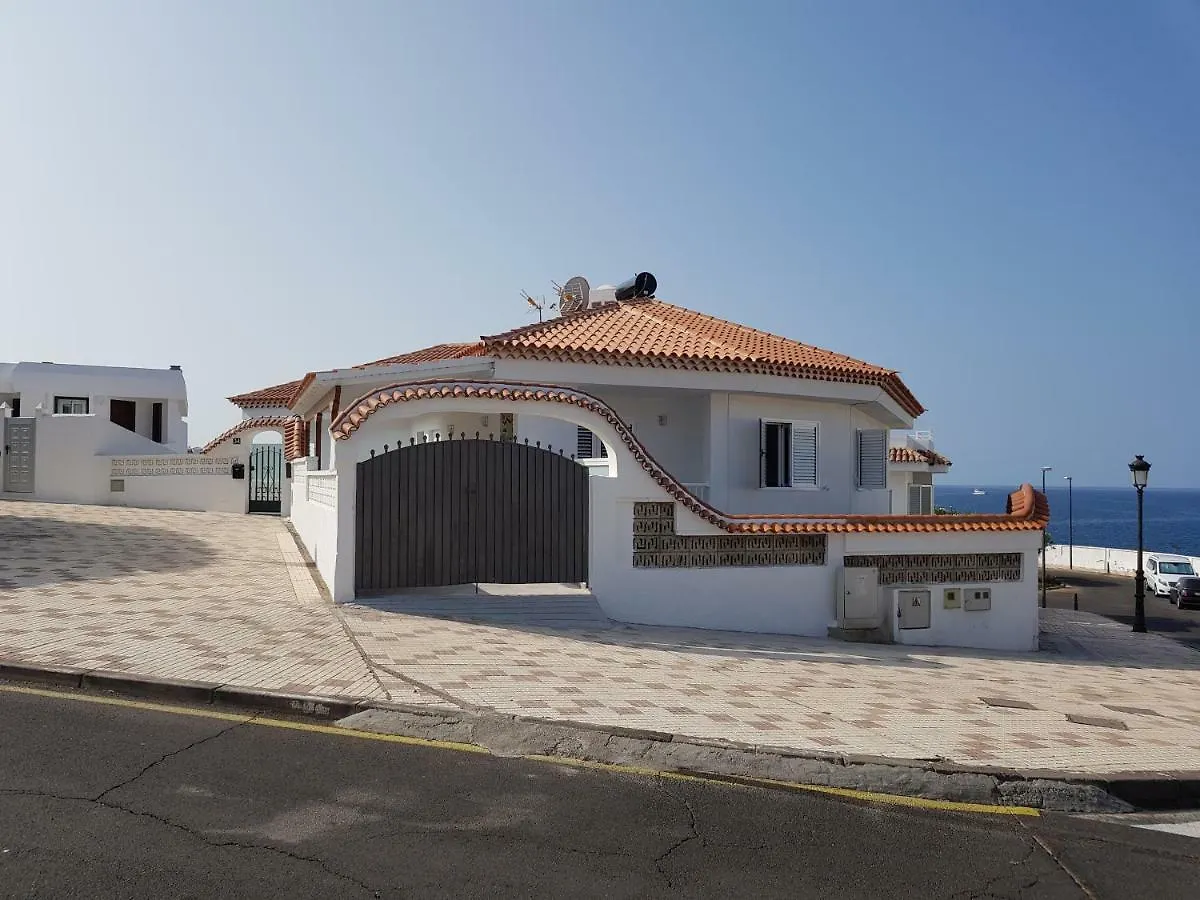 Villa Coastal Hideaway à Puerto de Santiago  Espagne